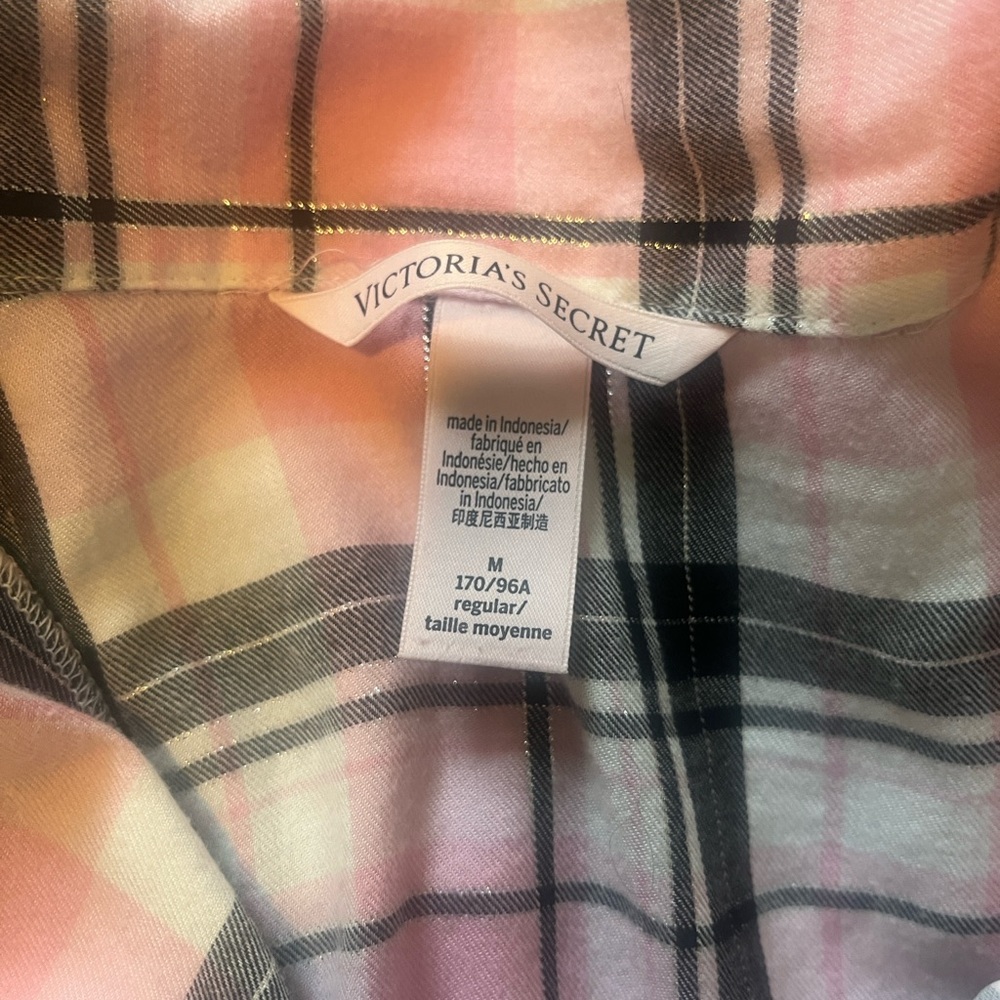 Victoria’s Secret Flannel Long Pajama Set - Picture 7 of 9